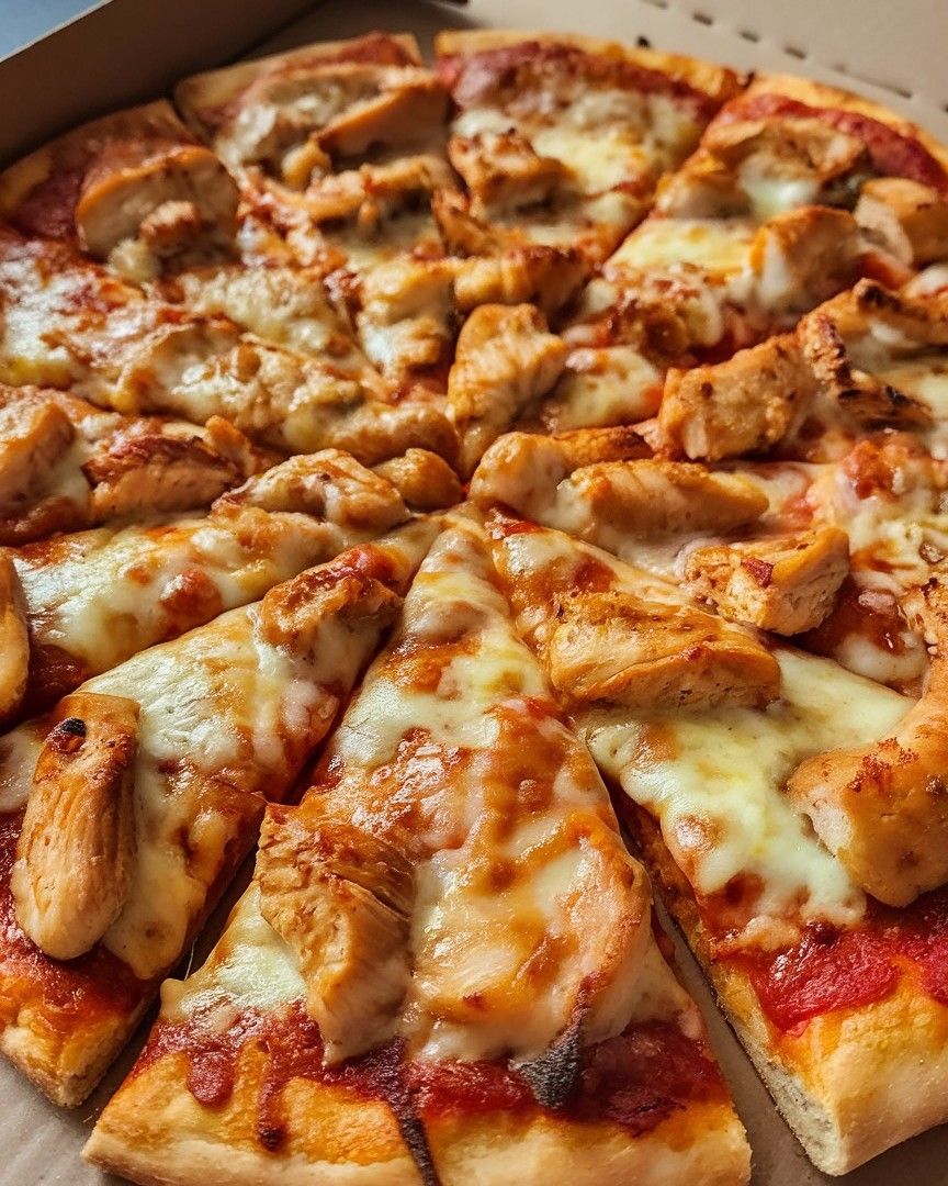 Large BBQ Chicken Pizza