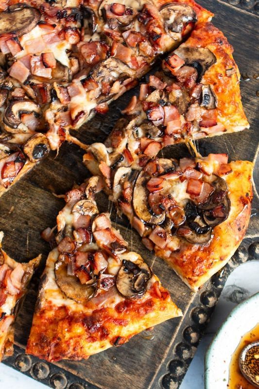 Large Classic Canadian Bacon Pizza