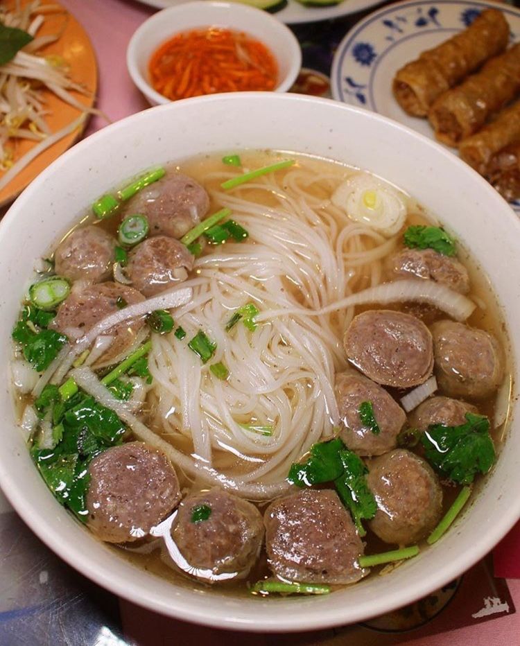 Pho Bo Vien (Meatball)