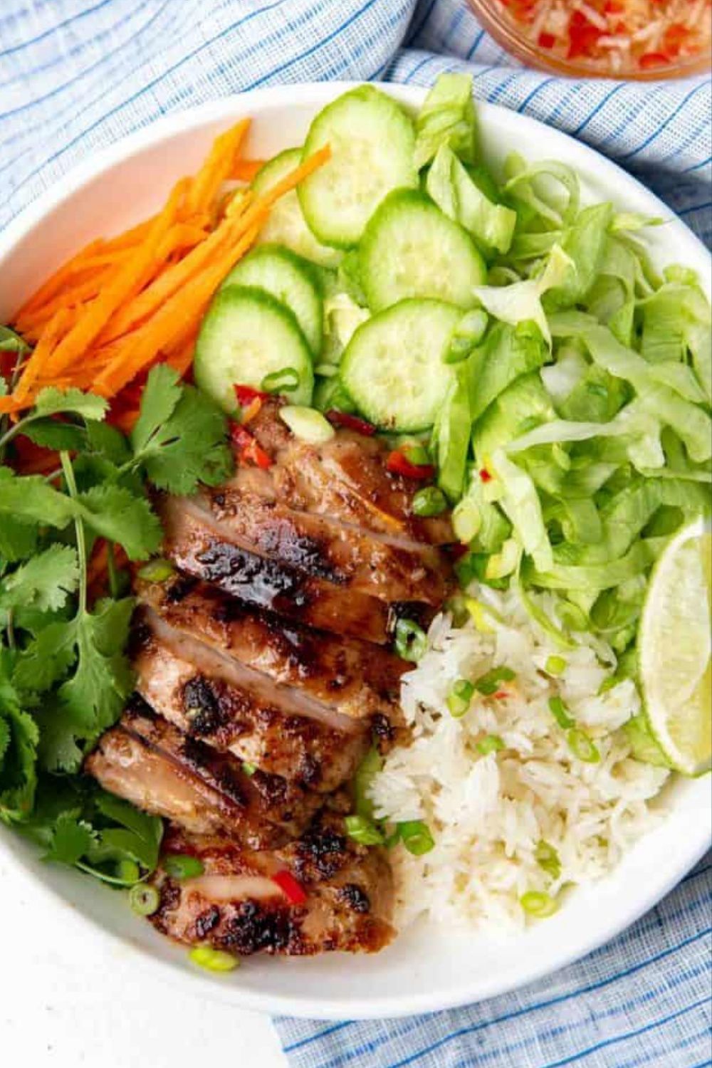 Lemongrass Chicken Vermicelli Bowl